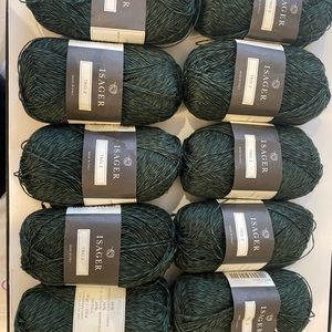 Isager yarn made in Italy .50%linen,30%cotton,20%lyocell. Dark green with black